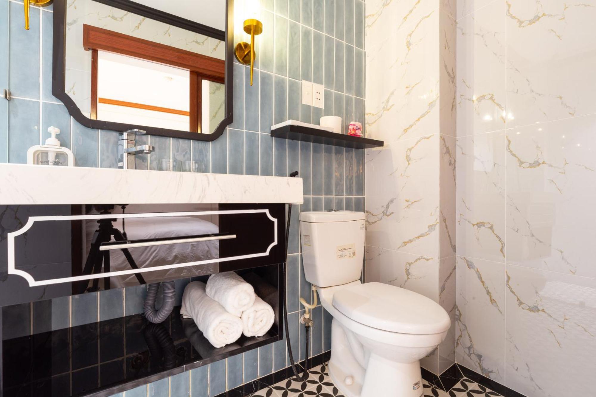 Matterhorn Hotel Ho Chi Minh City Bagian luar foto