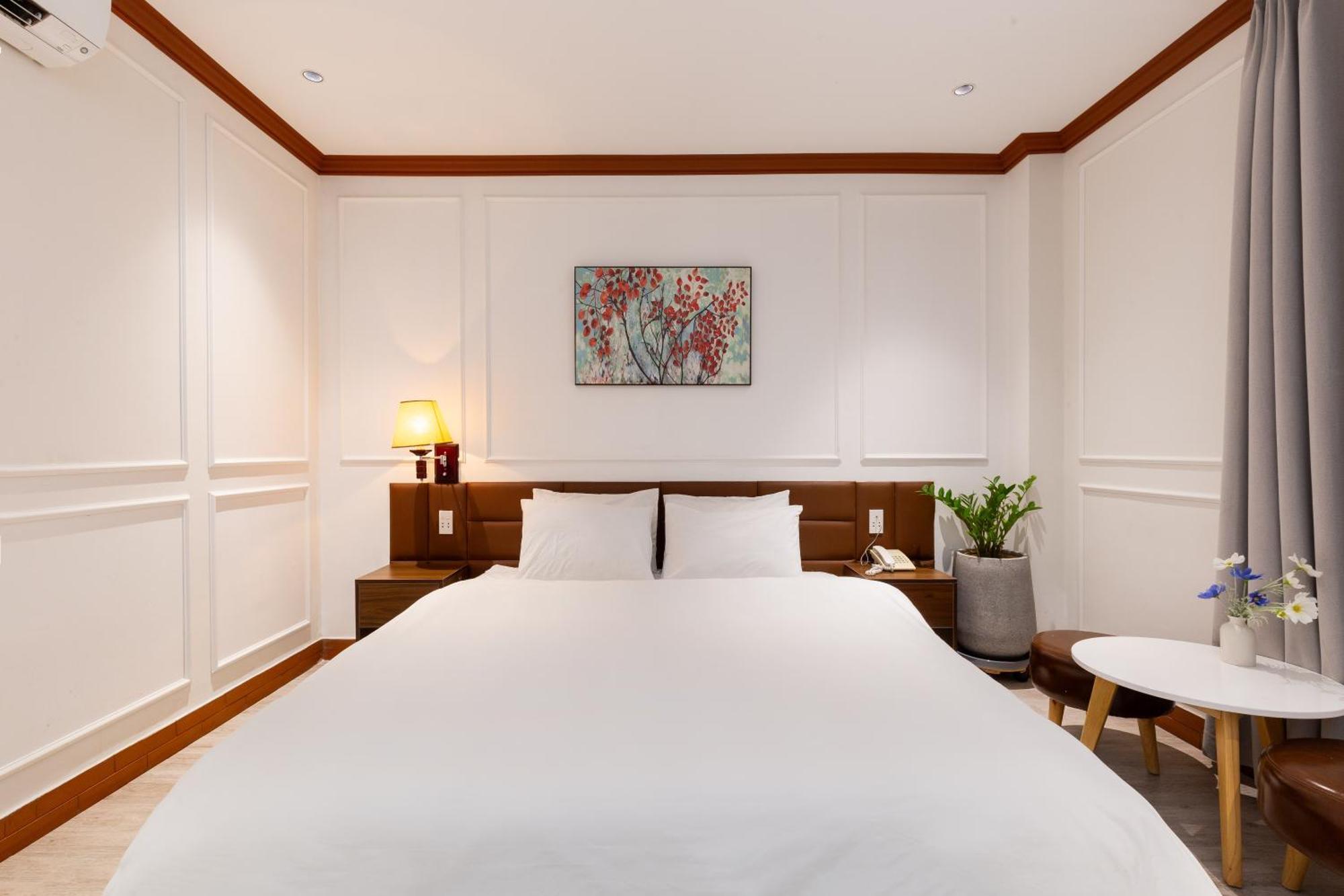 Matterhorn Hotel Ho Chi Minh City Bagian luar foto