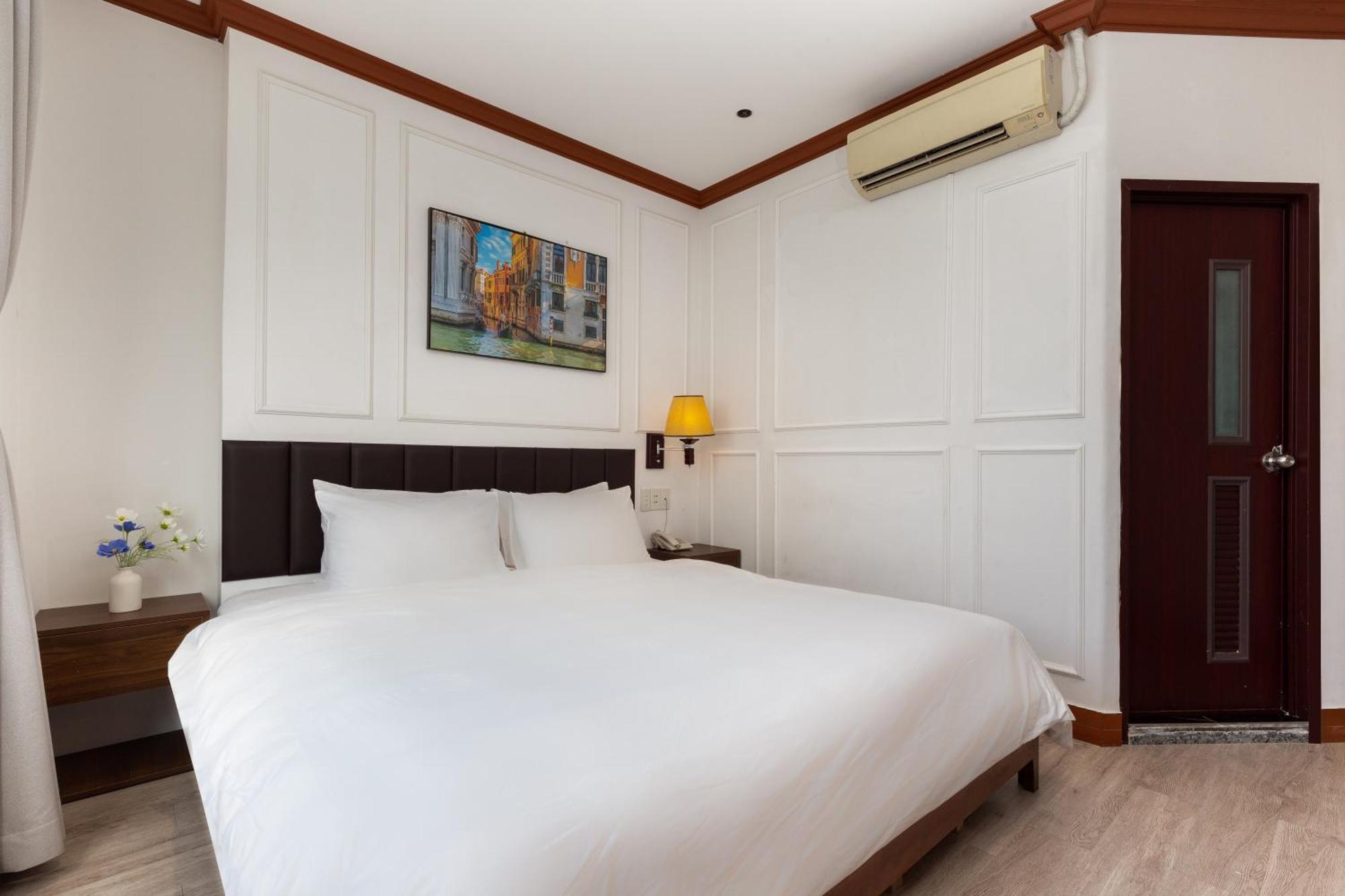 Matterhorn Hotel Ho Chi Minh City Bagian luar foto